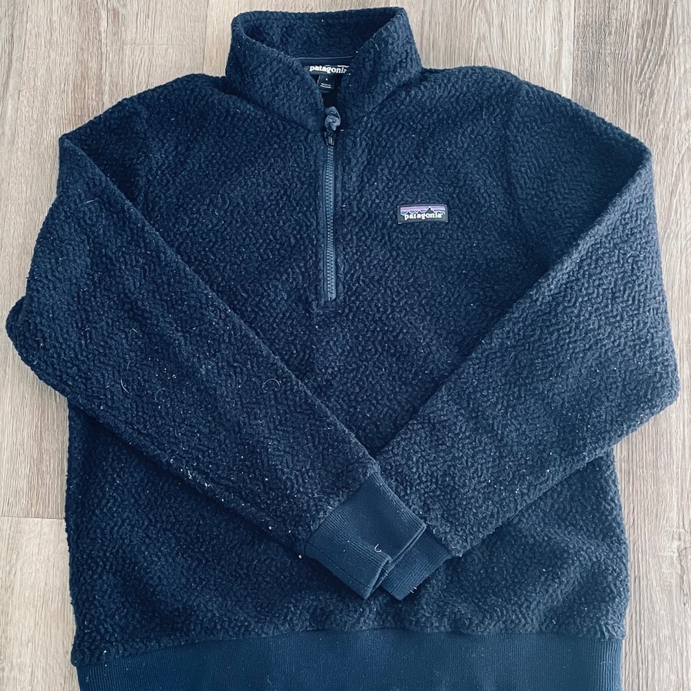 Patagonia Navy Blue Quarter Zip Sweater